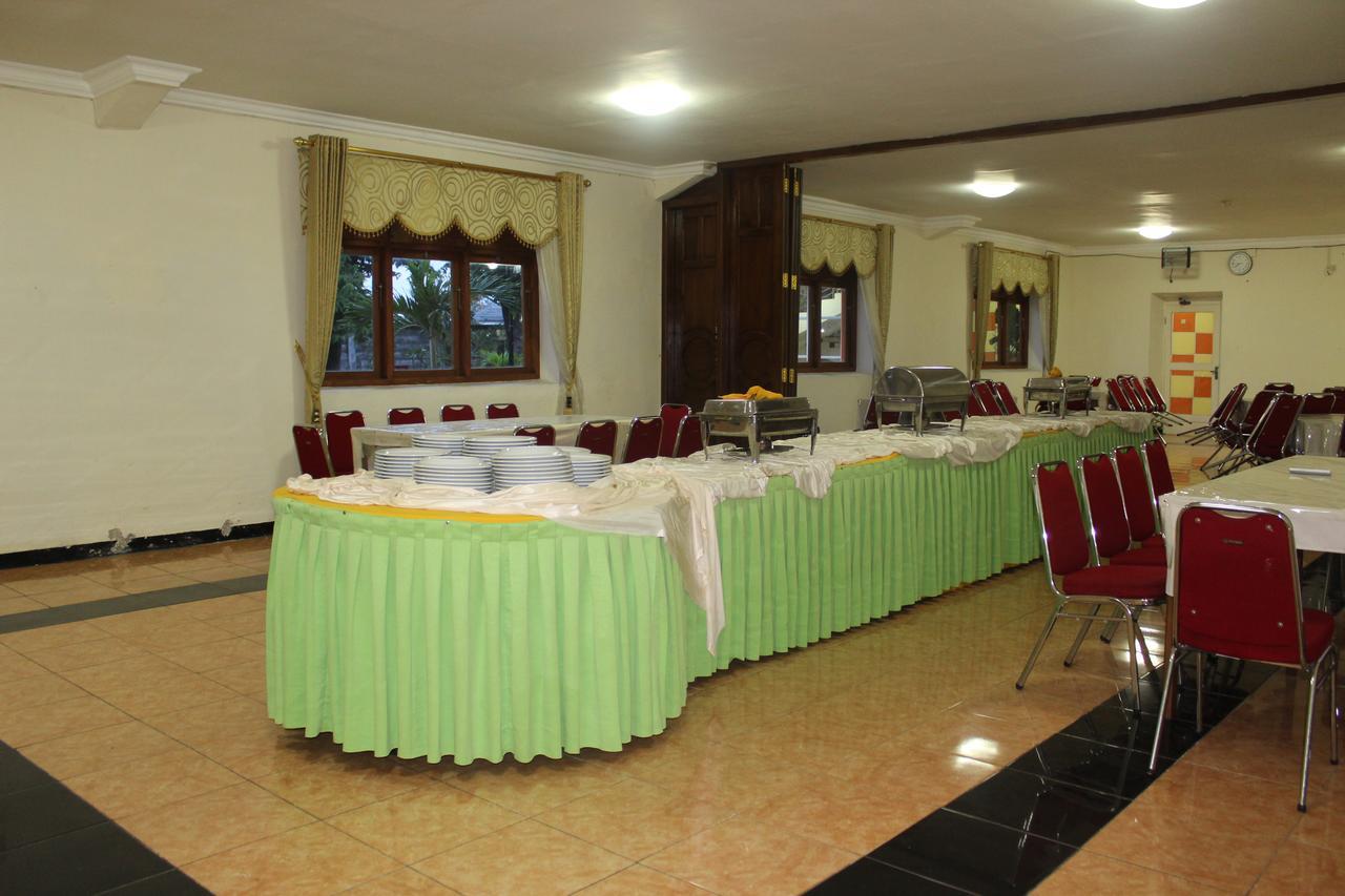 Sinar Bintang Hotel Padangan (East Java) Exterior photo